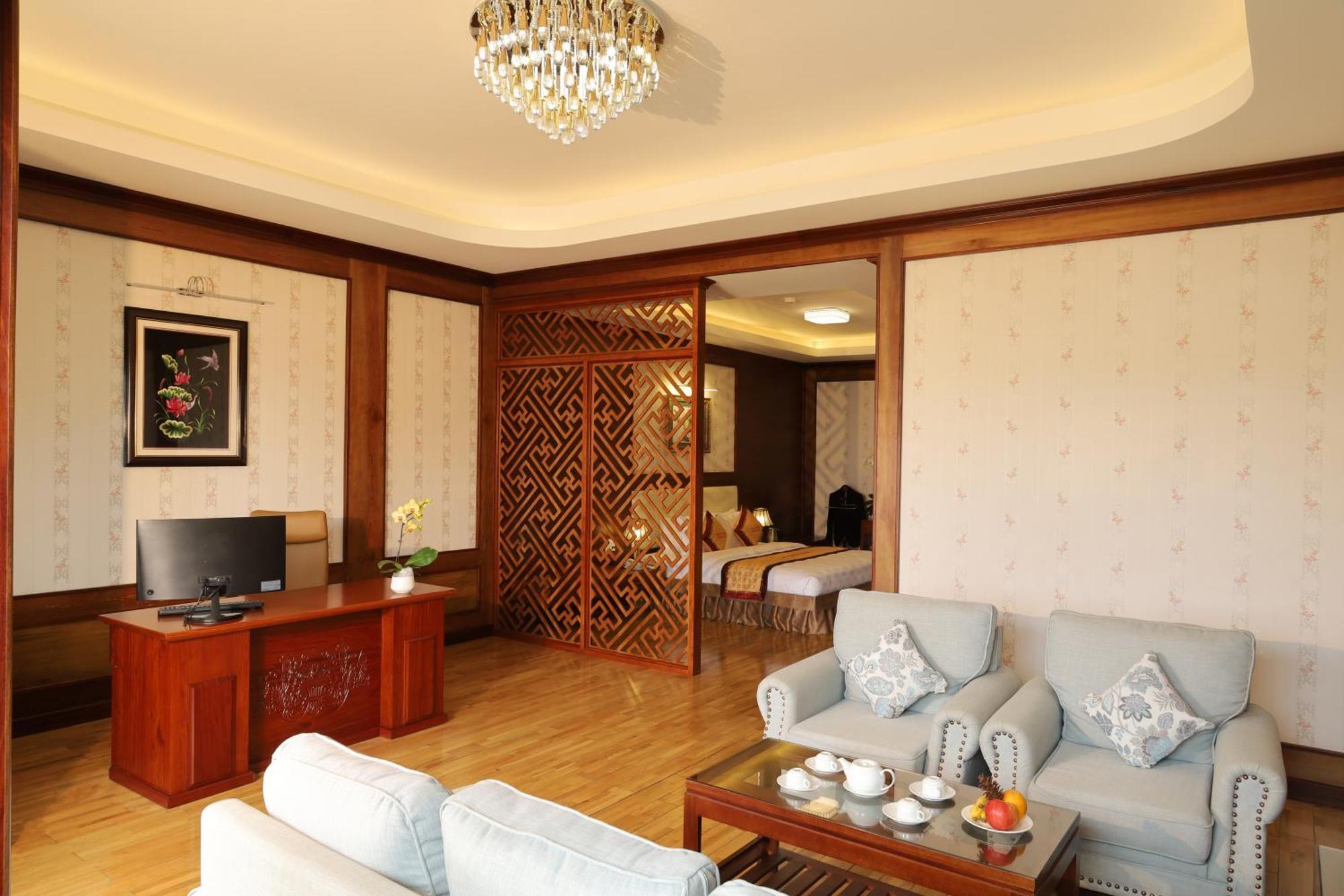 Pleiku Hotel By Gia Lai Tourist Exterior photo