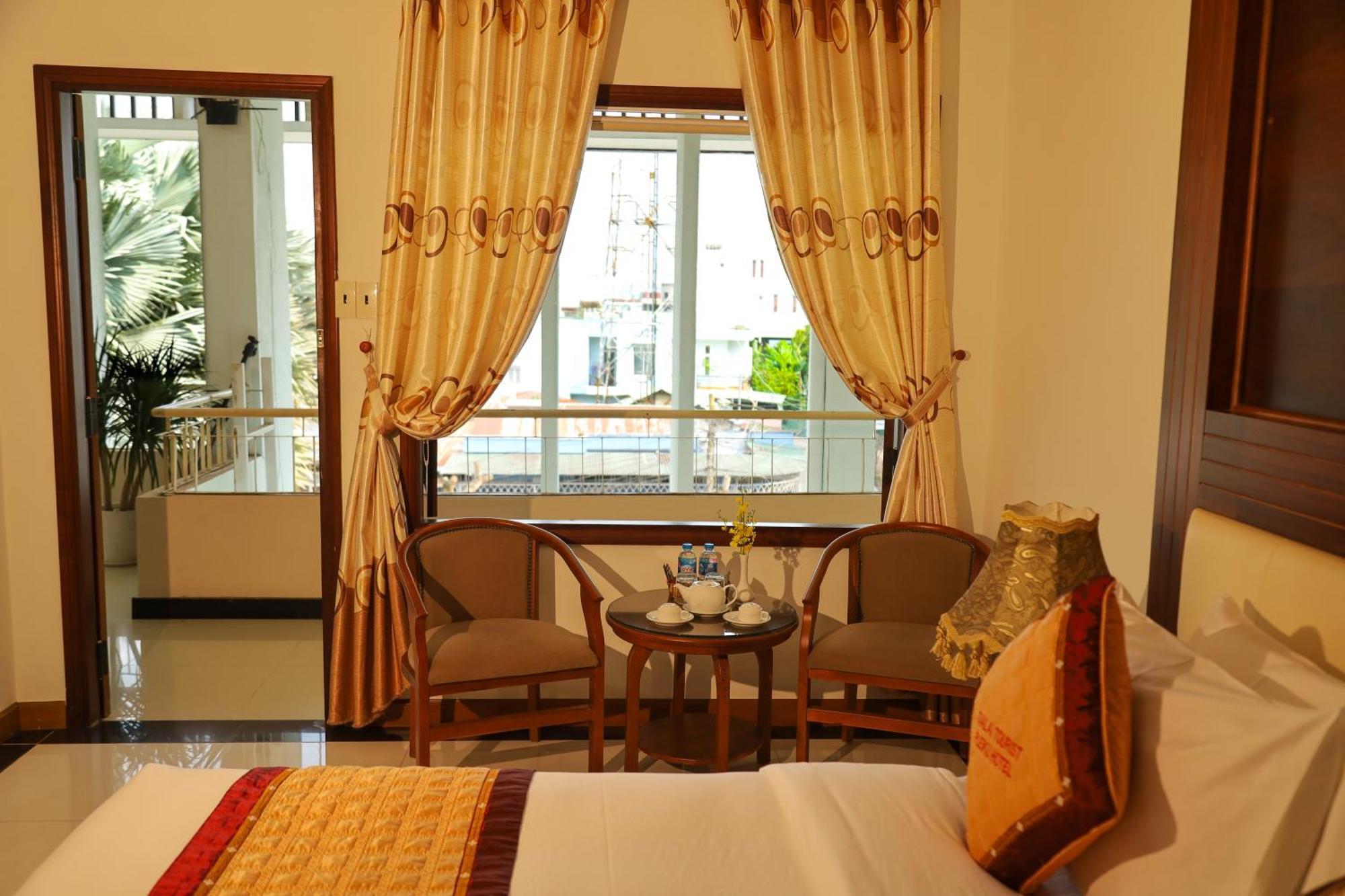 Pleiku Hotel By Gia Lai Tourist Exterior photo