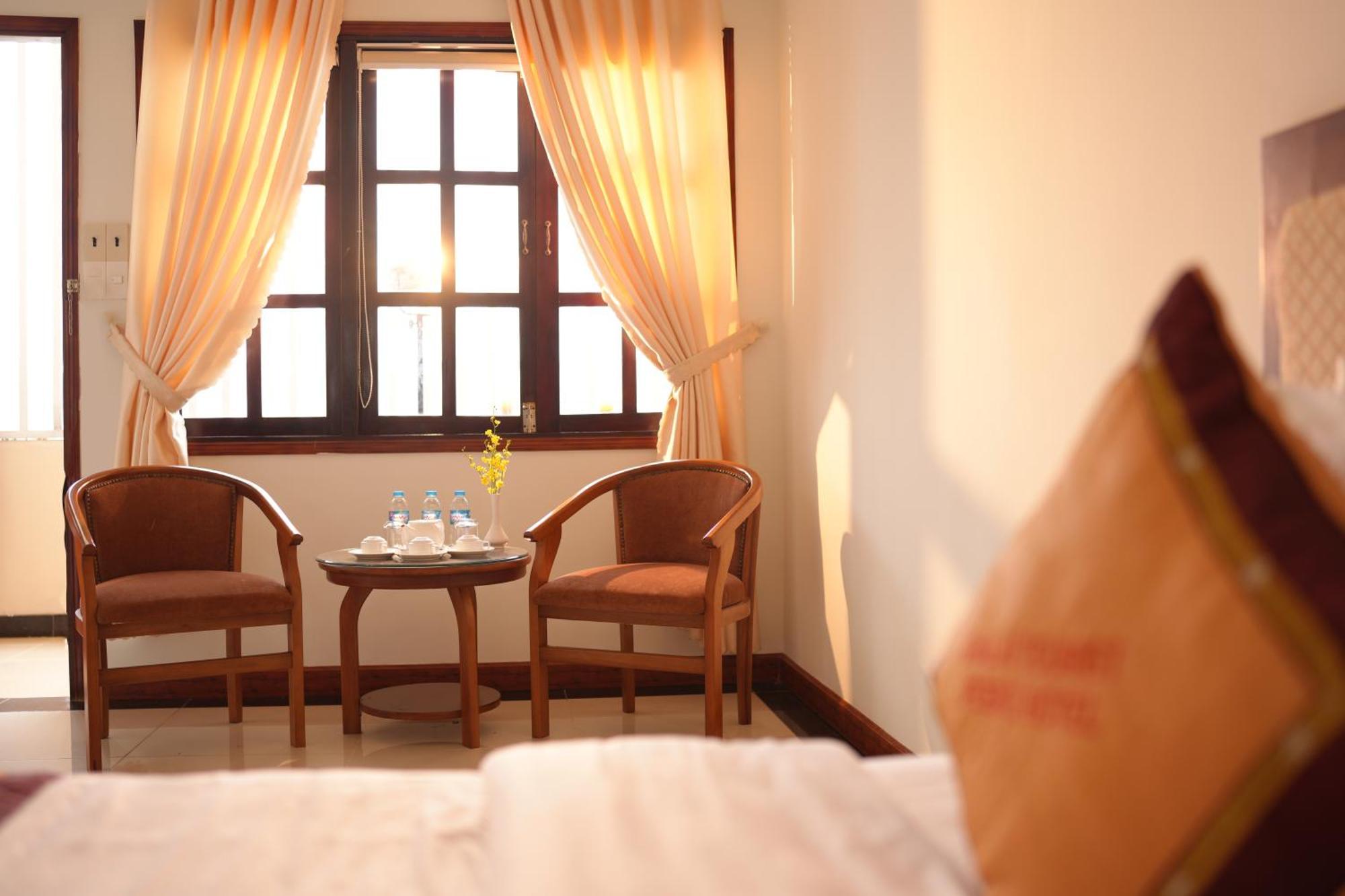 Pleiku Hotel By Gia Lai Tourist Exterior photo